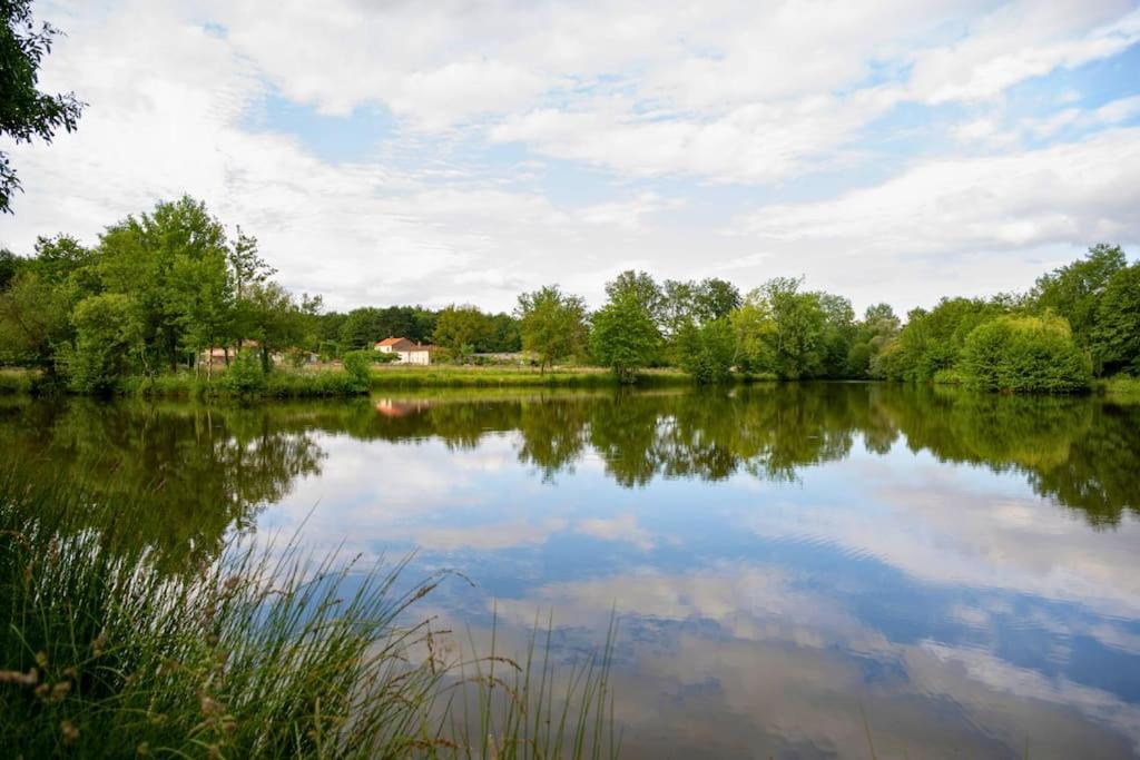 L'evasion En Pierre Piscine Et Etang Prive Ferienhaus *